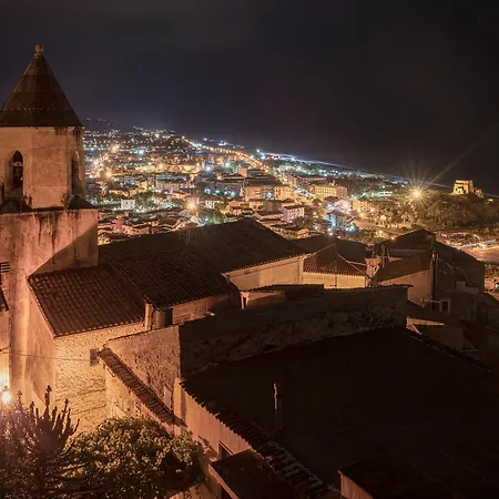 Frühstückspension Torre Talao Scalea